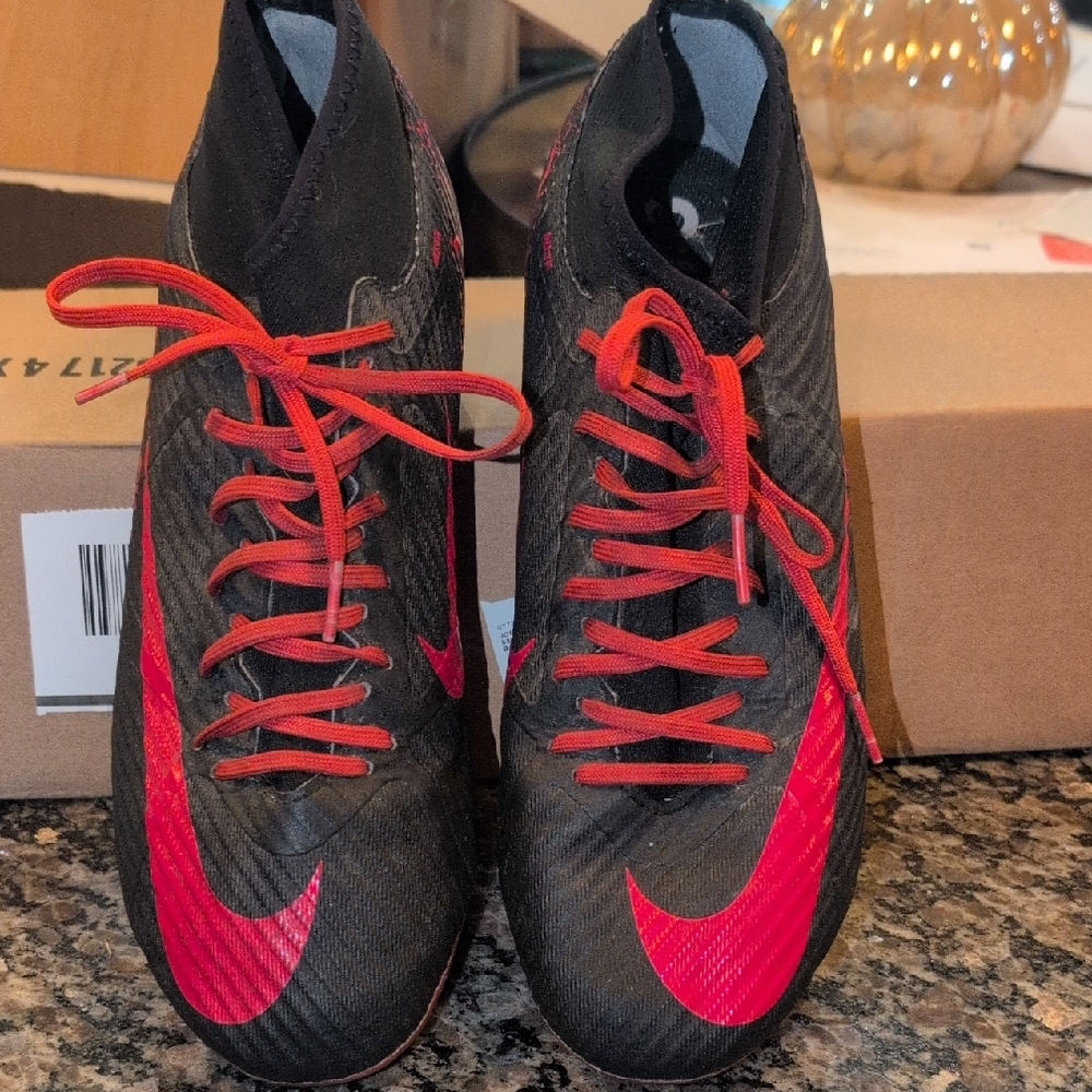 Men's Nike Mercurial Superfly Pro Soccer Cleats Black and Red